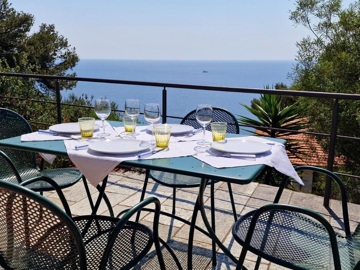 Appartamento In Villa Mimosa Cervo Ngoại thất bức ảnh