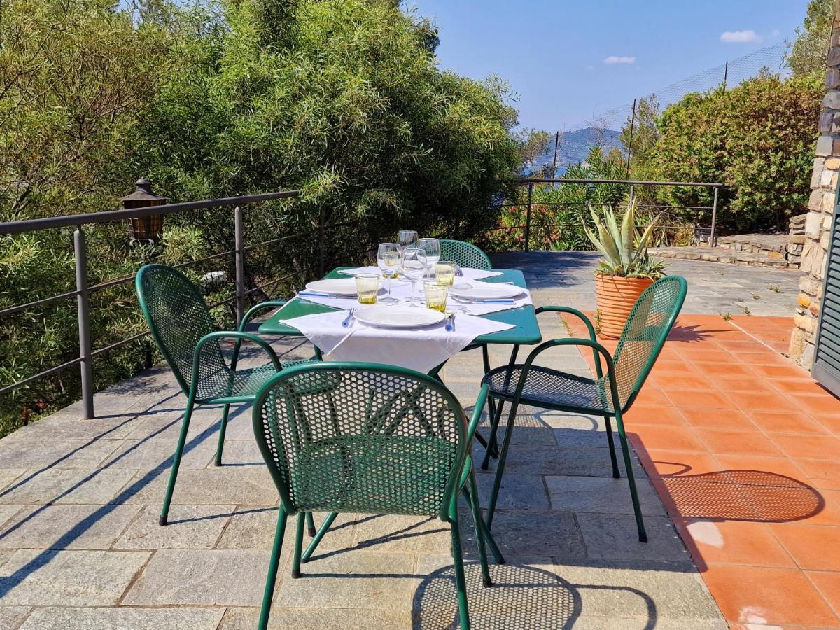 Appartamento In Villa Mimosa Cervo Ngoại thất bức ảnh